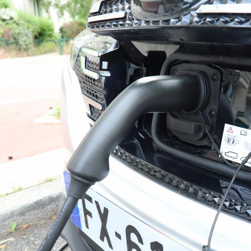 L'électrique au quotidien | Dacia Spring vs Renault Twingo Electric
