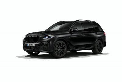 BMW X7 Edition Frozen Black (2021) | Les photos du grand SUV en série limitée