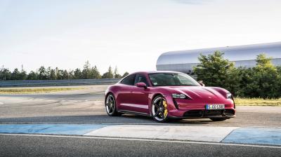 Porsche Taycan (2022) | Les photos de la berline électrique mise à jour