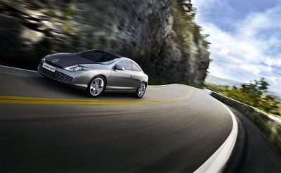 Renault Laguna Coupe restylee
