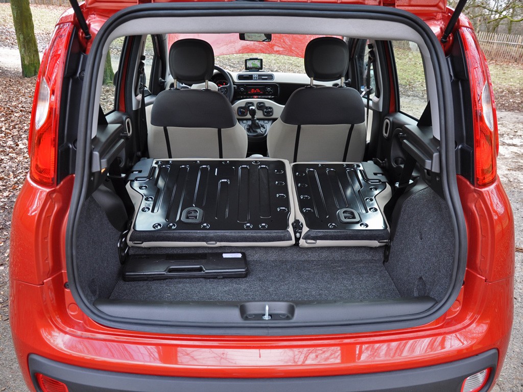 Album photo Fiat Panda 1.3 Multijet II 75ch Lounge Autonews