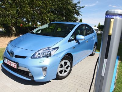 Essai Toyota Prius Rechargeable 136ch Lounge
