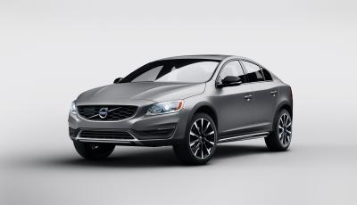 Volvo S60 Cross Country 2015 (officiel)