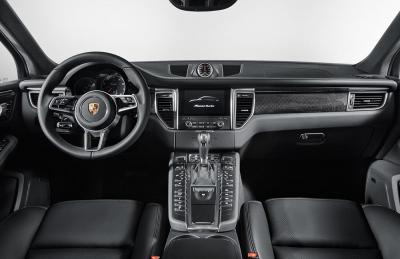 Porsche Macan Turbo Performance Package 2016 (officiel)