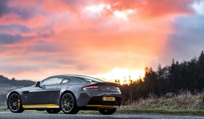 Aston Martin V12 Vantage S manuelle : toutes les photos