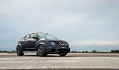 Nissan Juke-R 2.0 : Les photos du concept